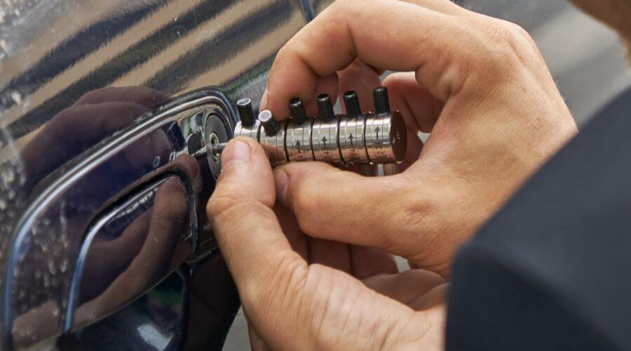 Expert tile roof repair services in Vero Beach, FL